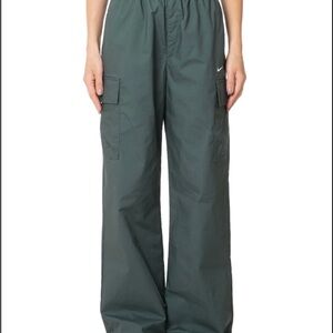 Nike Cargo Pants Women, Green Standard Fit, Full Length Size Small